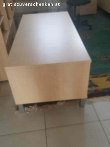 Anrichte  85 x 50 x 55. Verschenke neuwertige Anrichte 85 x 50 x 55 gegen Selbstabholung in 1180 Wien