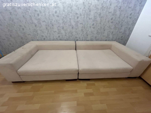 Big Sofa. Länge 220cm
Breite 110cm
NUR SELBSTABHOLUNG!!