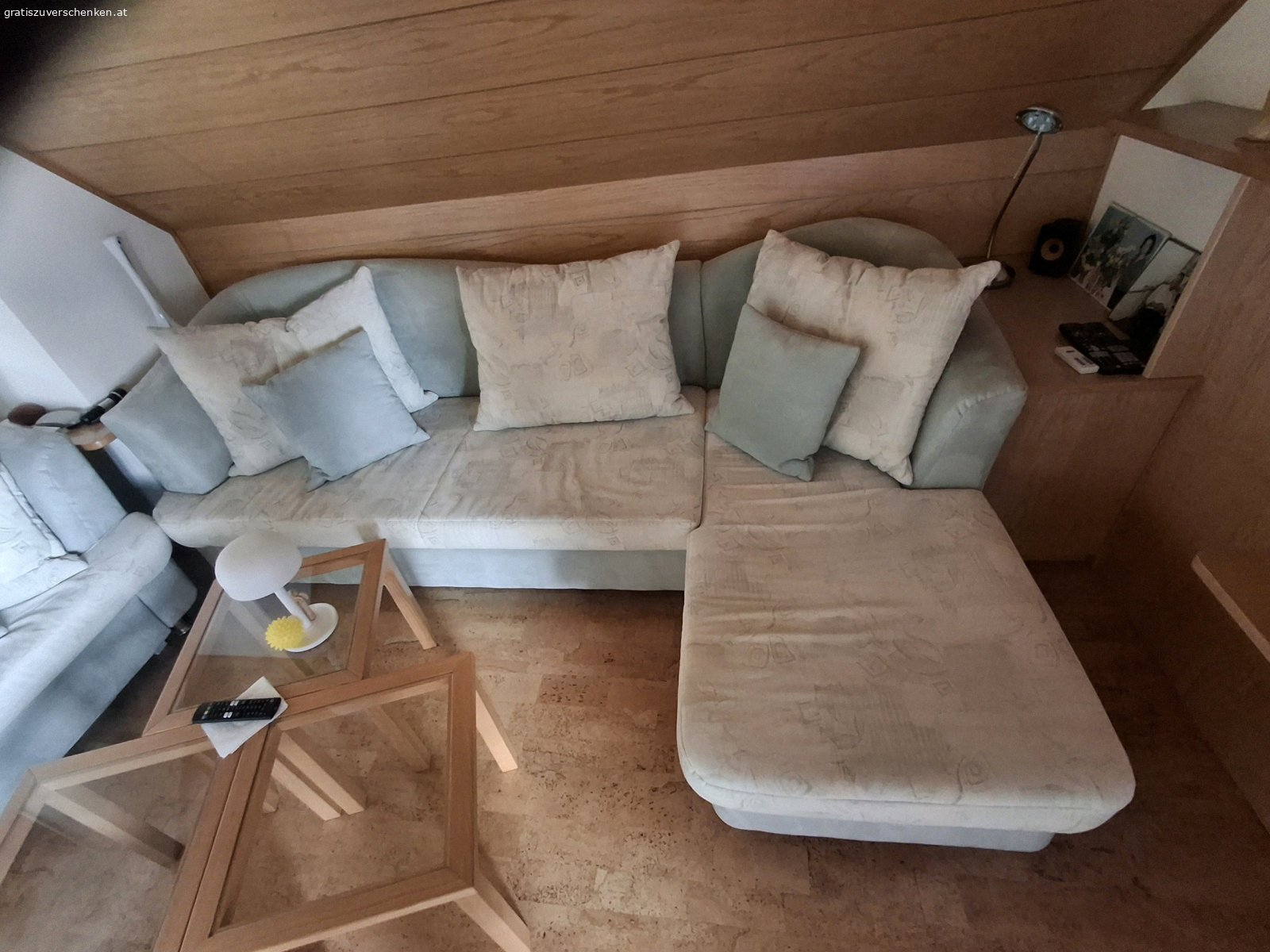 couch. 250x 160x40
2 Stück