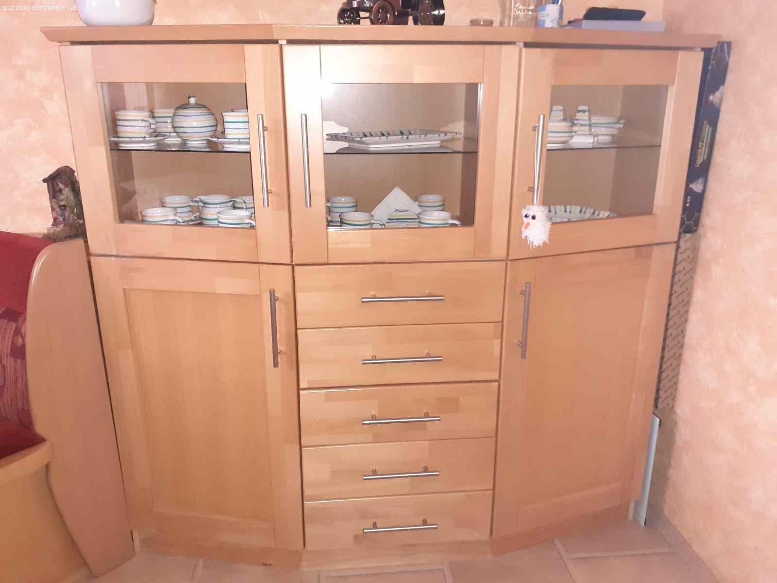 Highboard. Highboard
1,50m lang
0,52m tief
1,33m hoch