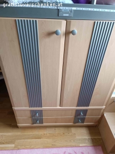 Hochbett. Hochbett abzubauen und abzuholen