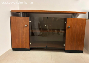 Kasten. 2 x kasten zum verschenken - abholung in langenzersdorf