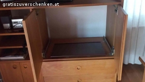 Kommode, Medienschrank, sideboard. Wegen Umbau für Selbstabholer Punkt Maße: 120 hoch, 60 tief, 140 breit, ohne tv