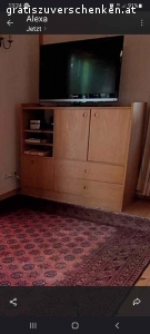 Kommode, Medienschrank, sideboard. Wegen Umbau für Selbstabholer Punkt Maße: 120 hoch, 60 tief, 140 breit, ohne tv