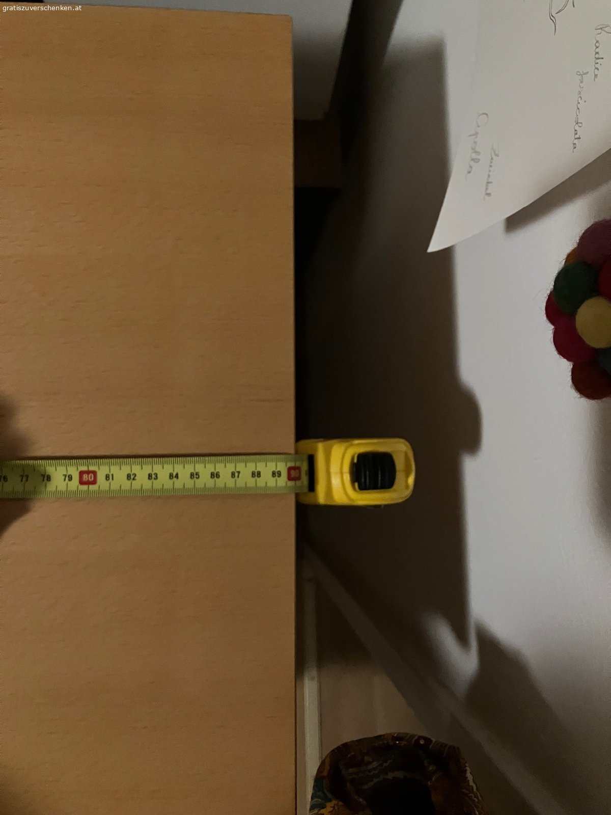 Kommode. Praktische Kommode mit viele Schubladen
Höhe 112 cm
Breite 90 cm
Tiefe 41 cm zirka