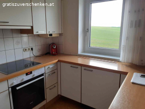 Küche. Küche ab 22.4.2024 zu vergeben, Selbstabbau und Abholung

Links 165cm, Mitte 290cm, rechts ca. 220cm, Bar ca. 140cm
Alle E-Geräte (Siemens) funktionstüchtig