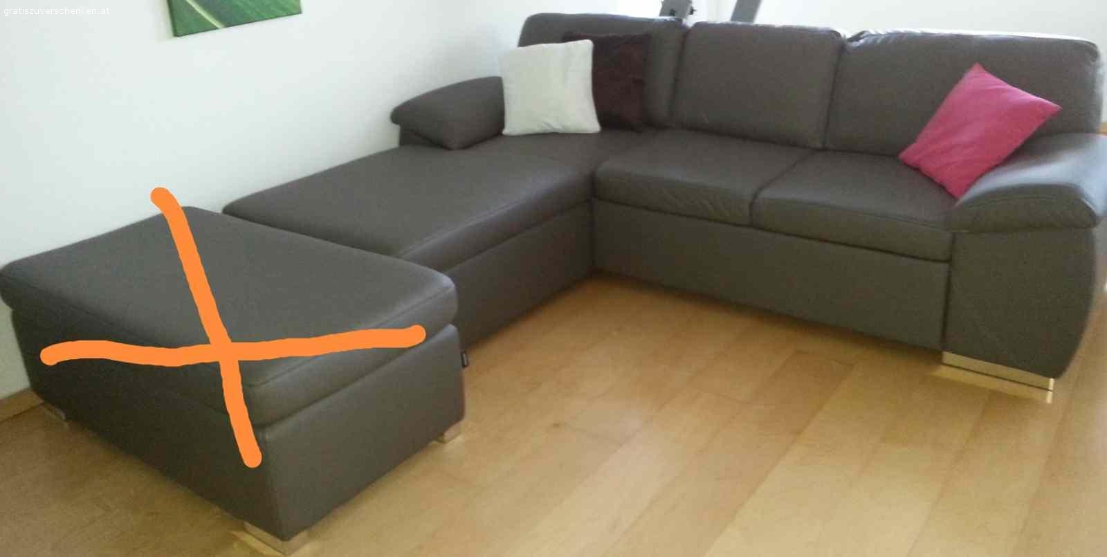 L-Couch. Schlammfarbene L-Couch zu verschenken.
Ohne Hocker (am Foto durchgestrichen).
Starke Gebrauchsspuren (Risse) obwohl sie nicht viel in Gebrauch war.
Maße:
Breite:185cm
Höhe:85cm
Tiefe:250cm
mit Bettfunktion
Selbstabholung