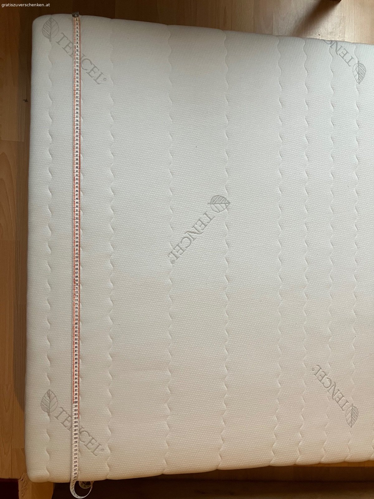 Matratze. Matratze in guter Zustand und nicht oft benutzt
Höhe 190 cm
Breite 120 cm
Tiefe 20 cm