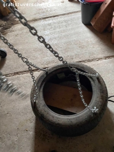 Reifenschaukel. Reifenschaukel
