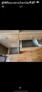 Schreibtisch zu verschenken