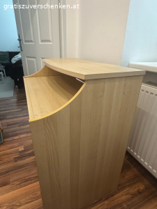 Schreibtisch