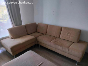 Sitzgruppe 250x190 cm plus Hocker. Sitzgruppe 250x190 cm plus Hocker 80x100 cm.
Zu verschenken!

Abholung in St Pölten