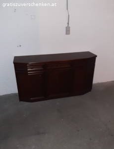 Stellage mit einem Mahagoni Kastl