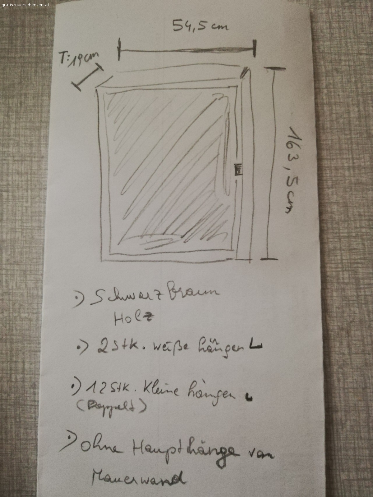 Verschenken. Hängeschrank