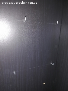 Verschenken. Hängeschrank